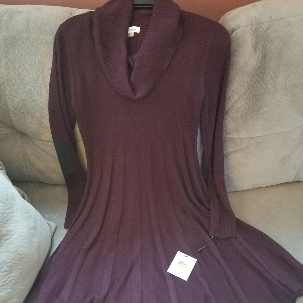 Warm, stylish Calvin Klein sweater dress!!